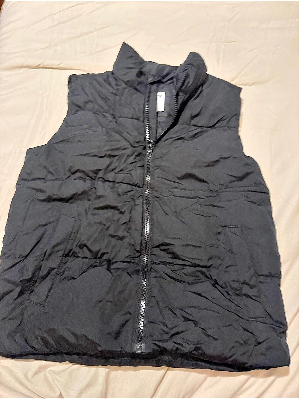 Old Navy Quilted Vest Black Medium Like New